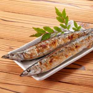 秋刀魚の燻製 １匹